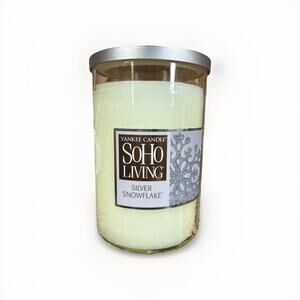 Yankee 2-Wick Candle SoHo Living Silver Snowflake Limited Edition 20oz Holiday
